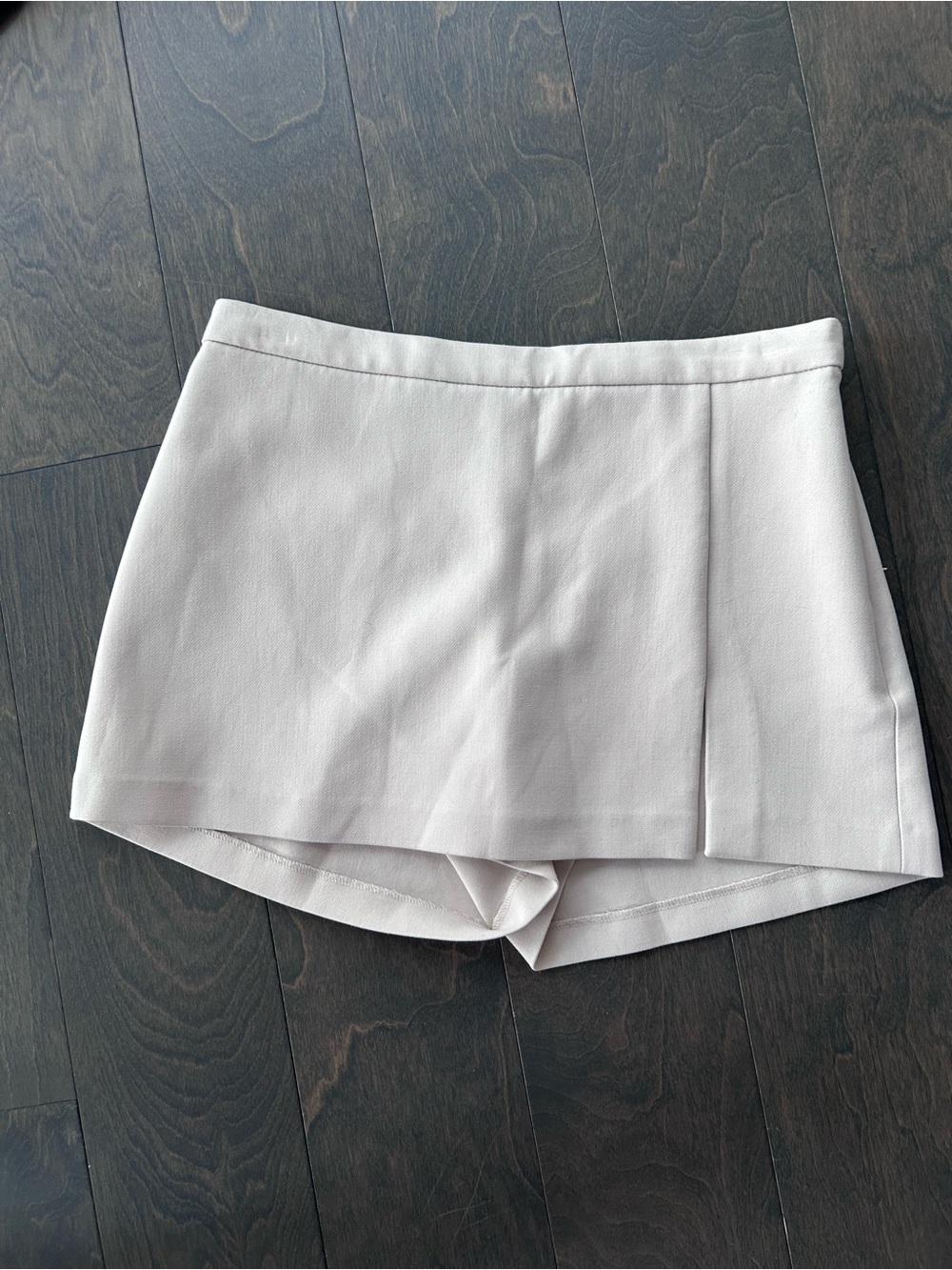 Babaton Kelly Skort Cream